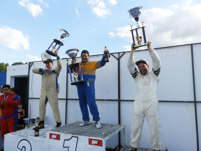 El podio de la Clase B en La Plata: 1° Viana, 2° Cornet y 3° Prato.